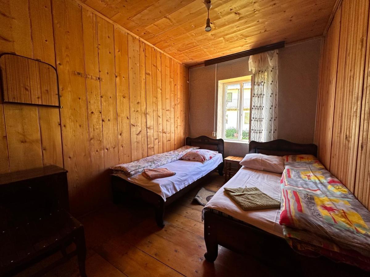 Guesthouse Angelina Ushguli Eksteriør billede